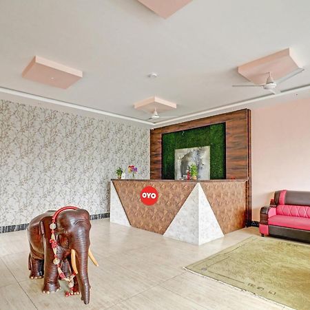 Hotel O Formula Vanivilasa Puram Extérieur photo